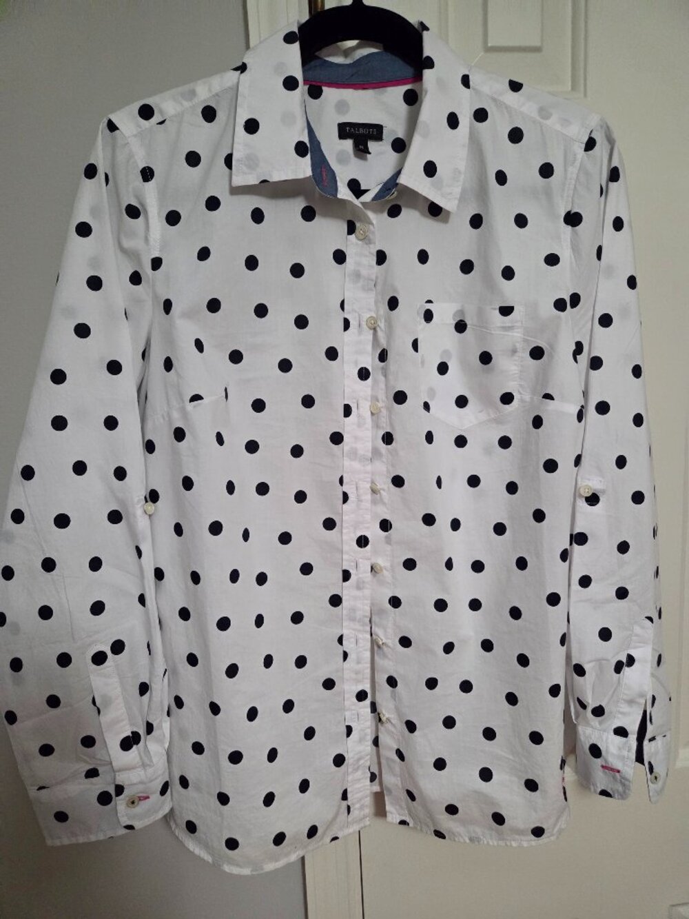 Talbots White with Navy Polka Dots shirt Size Medium